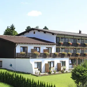 Alpenblick Berghof 2*, Halblech Germany